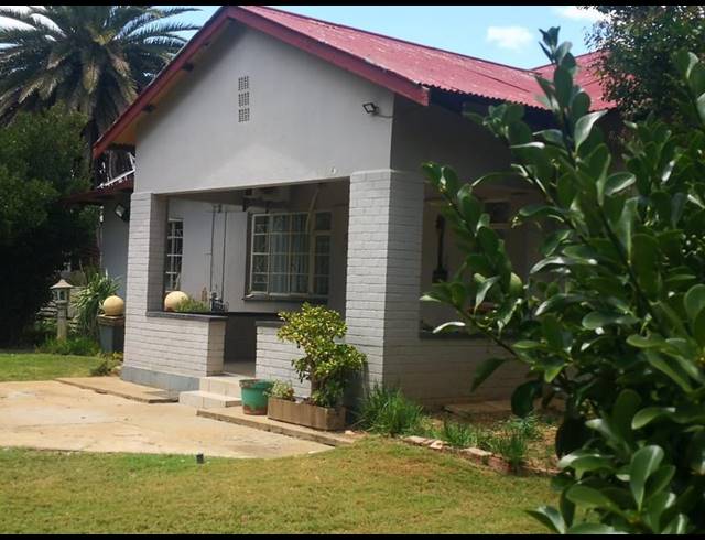4 BEDROOM HOUSE FOR SALE IN FREEMANSVILLE